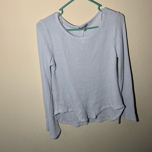 Flowy Sleeve Top - Picture 1 of 3